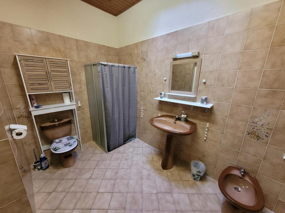 Adorable Maison En Plein Coeur Du Village. Bouc-Bel-Air Εξωτερικό φωτογραφία